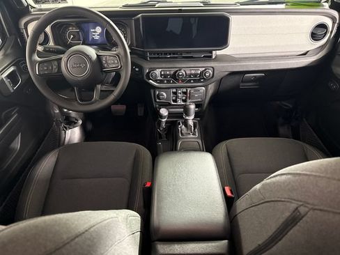 Used 2024 Jeep Wrangler Unlimited Sport AWD/4WD image 24