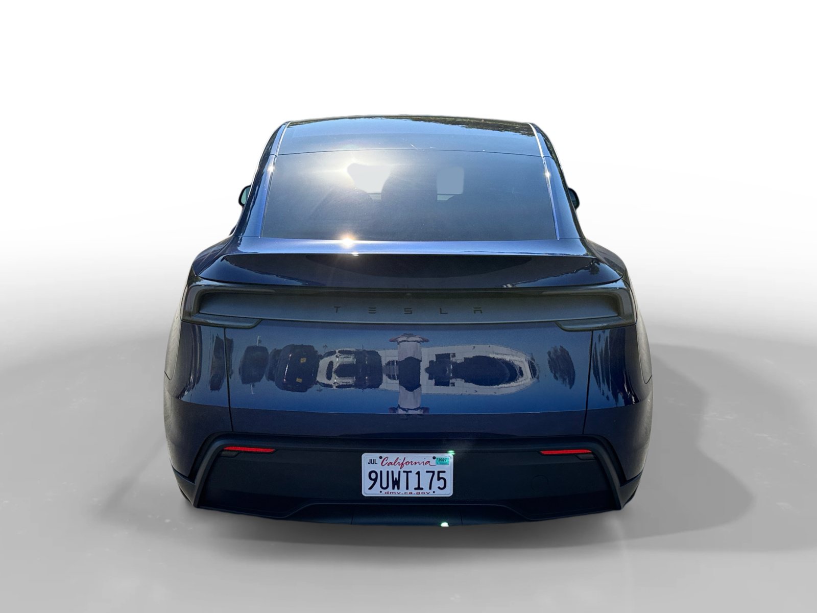 Used 2026 Tesla Model Y 2WD image 4