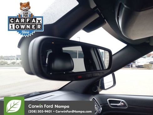 Used 2019 Jeep Grand Cherokee Altitude image 21