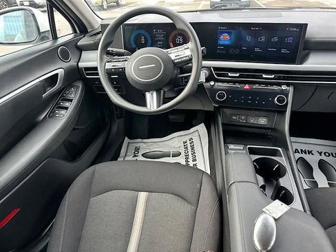 Used 2025 Hyundai Sonata SEL image 16