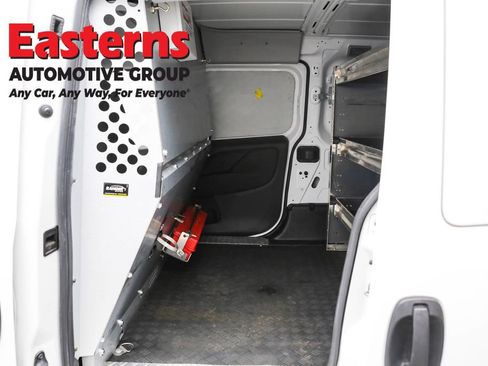Used 2021 RAM ProMaster City Tradesman SLT FWD image 21