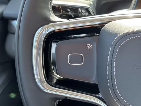 New 2026 Lincoln Navigator Premiere AWD/4WD image 25