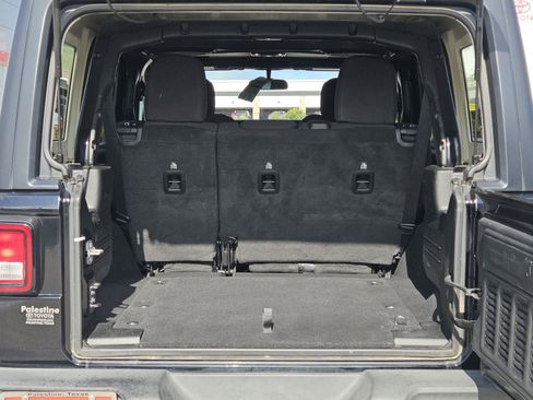 Used 2023 Jeep Wrangler Unlimited Sport AWD/4WD image 8