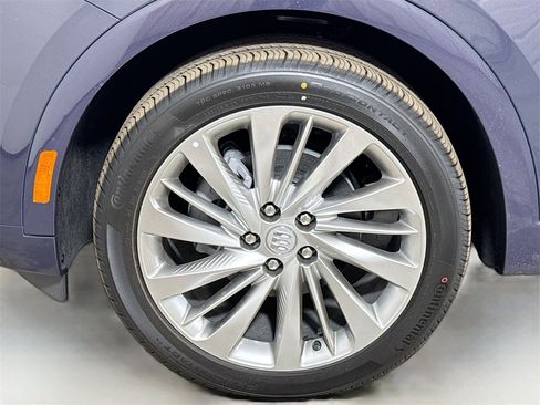 New 2026 Buick Envision Avenir image 19