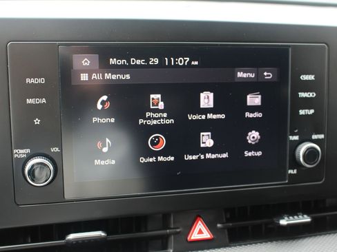 Certified 2024 Kia Sportage LX image 27