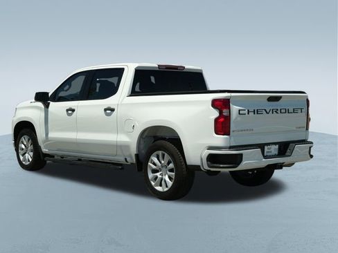 Used 2022 Chevrolet Silverado 1500 Custom RWD image 6