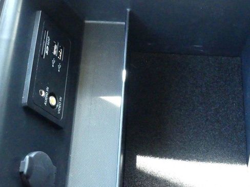 Used 2019 Nissan Pathfinder SV w/ Rock Creek Edition AWD/4WD image 30