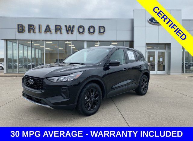 Certified 2025 Ford Escape Active FWD image 1
