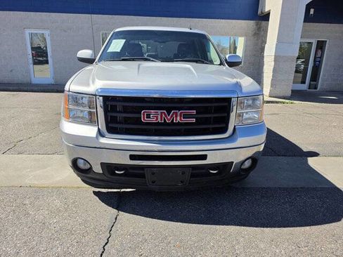 Used 2011 GMC Sierra 1500 SLT w/ SLT Convenience Package image 2
