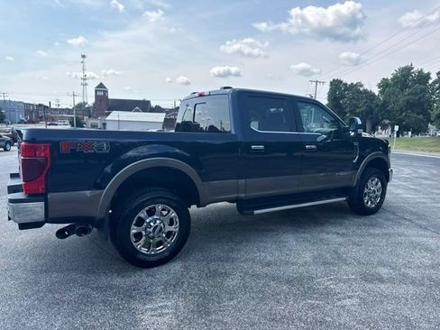 Used 2022 Ford F350 Lariat w/ Lariat Ultimate Package AWD/4WD image 3