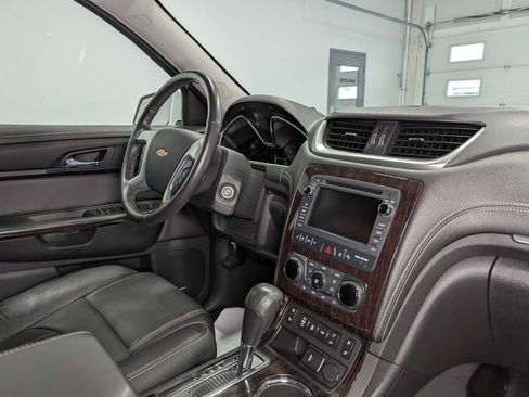 Used 2017 Chevrolet Traverse Premier AWD/4WD image 45