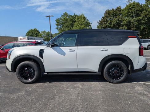 New 2025 Nissan Armada PRO-4X w/ Pro-4X Premium Package image 9