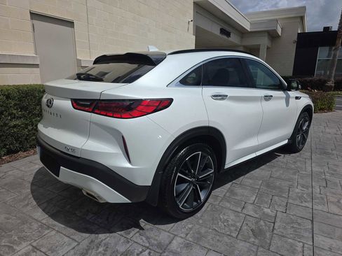 Certified 2025 INFINITI QX55 Essential image 3