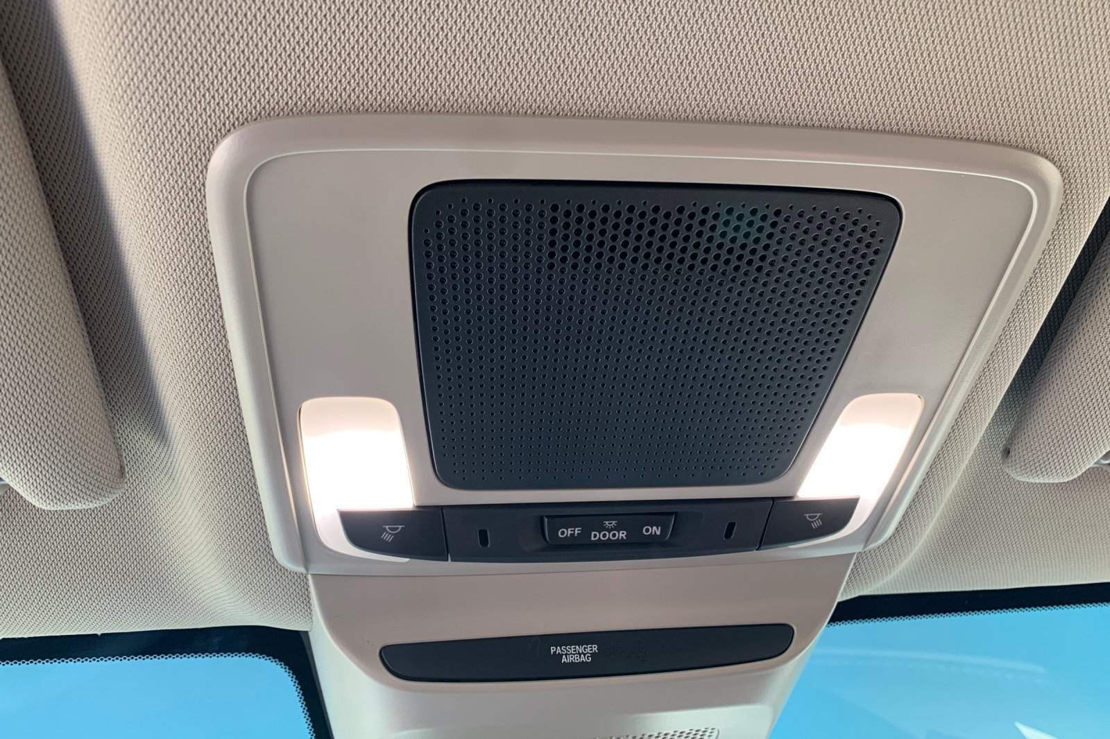 Certified 2025 Honda HR-V LX image 35