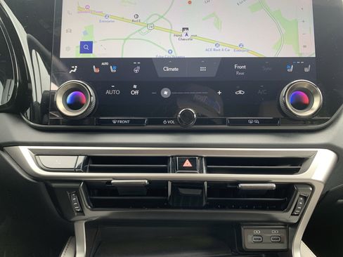 Used 2025 Lexus RX 350 Premium Plus w/ Accessory Package (Z1) FWD image 29