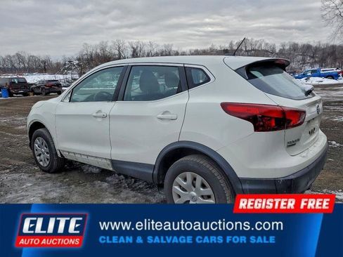 Used 2019 Nissan Rogue Sport S image 4