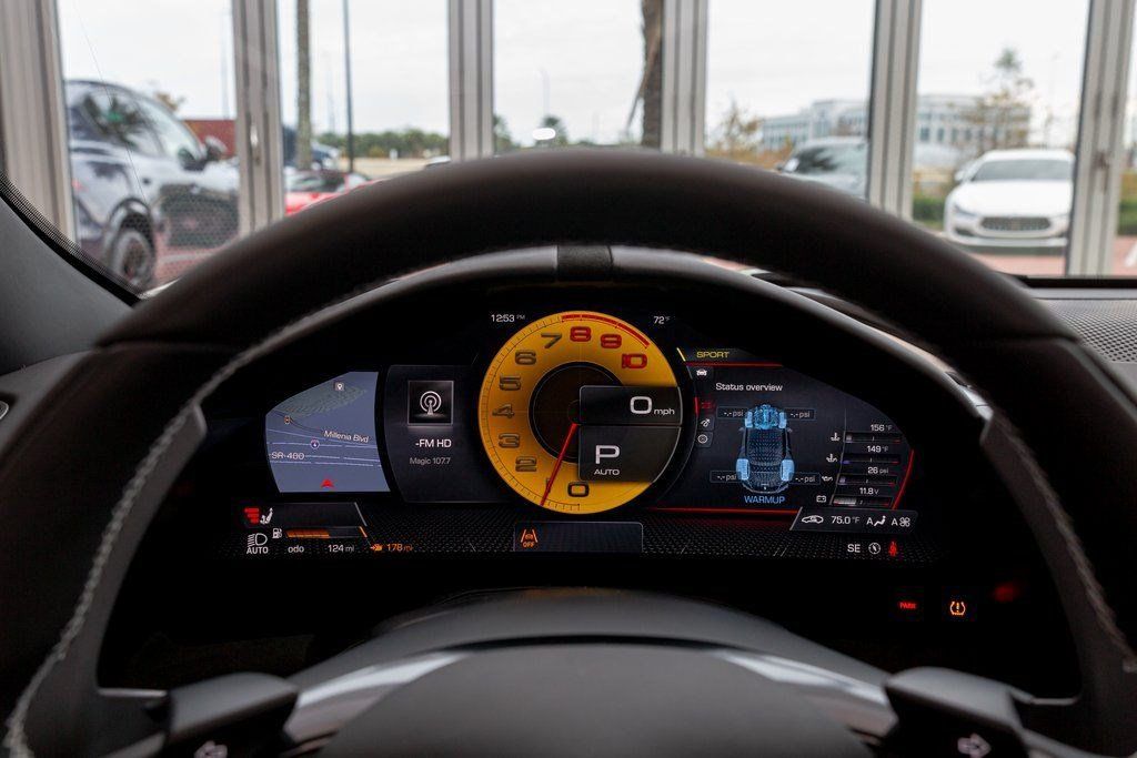 Used 2024 Ferrari Roma Spider RWD image 22