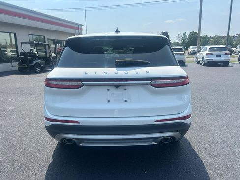 Used 2025 Lincoln Corsair FWD image 6