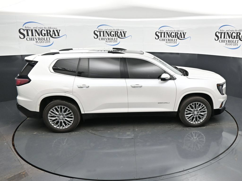 Used 2025 GMC Acadia Denali w/ LPO, Floor Liner Package FWD image 25