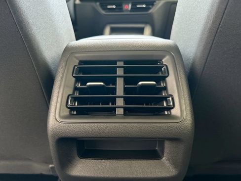 Certified 2026 Volkswagen Tiguan S FWD image 32