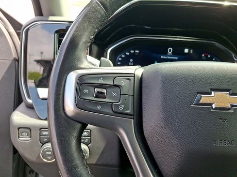 Used 2023 Chevrolet Silverado 1500 LTZ AWD/4WD image 9