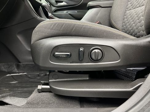 Certified 2020 Chevrolet Equinox LT AWD/4WD image 10
