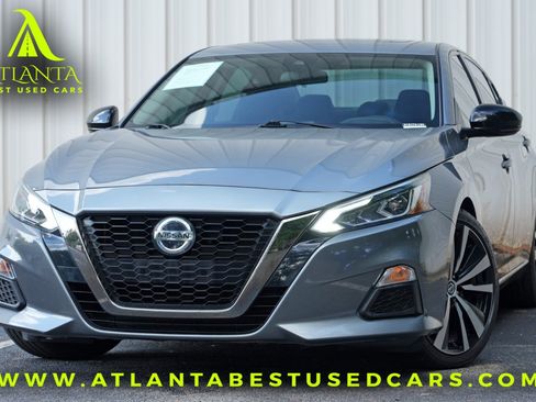 Used 2021 Nissan Altima 2.5 SR w/ SR Premium Package FWD image 1