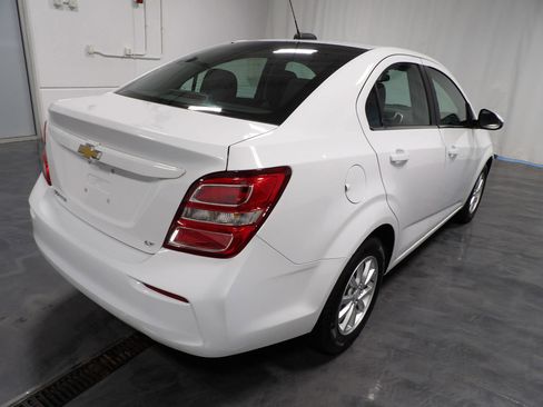 Used 2019 Chevrolet Sonic LT FWD image 5