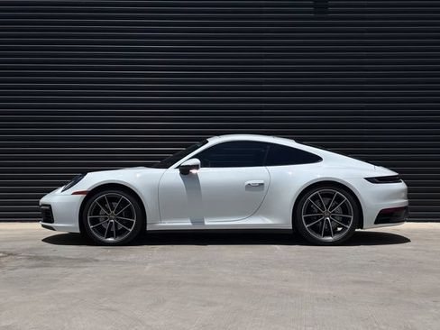 Certified 2021 Porsche 911 Carrera RWD image 2