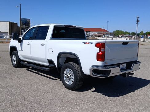Used 2020 Chevrolet Silverado 2500 LT AWD/4WD image 5