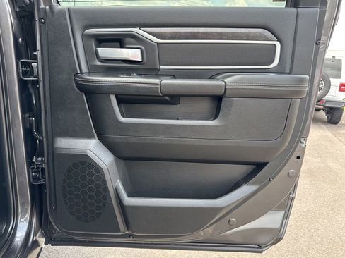 Used 2024 RAM 3500 SLT w/ Quick Order Package 2YG SLT image 19