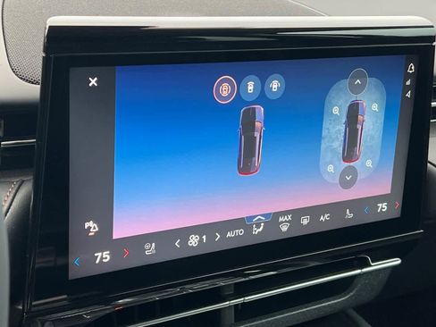 New 2026 Lincoln Nautilus Premier AWD/4WD image 22