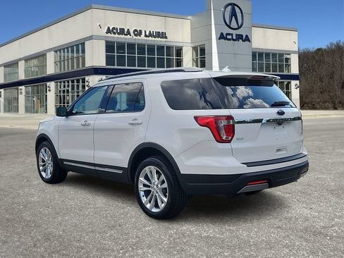 Used 2019 Ford Explorer XLT w/ Equipment Group 202A AWD/4WD image 4