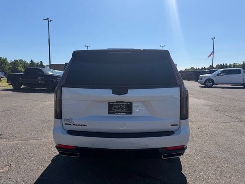 Used 2021 Cadillac Escalade Premium Luxury Platinum AWD/4WD image 6