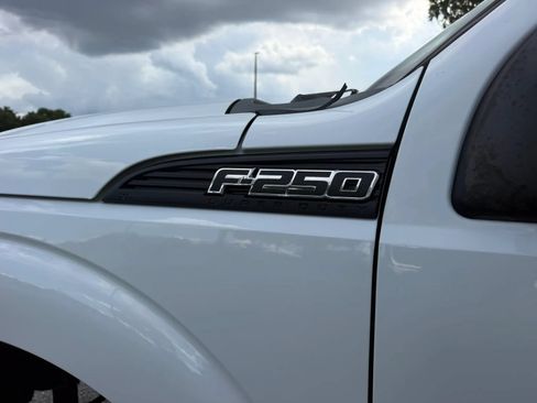 Used 2012 Ford F250 XL w/ PWR Equipment Group AWD/4WD image 26