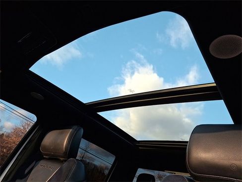 Used 2023 Ford F150 Raptor w/ Blue Interior Package image 14