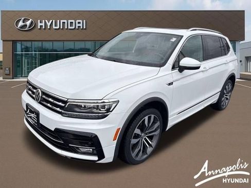 Used 2021 Volkswagen Tiguan SEL Premium R-Line w/ 3rd Row Seat Package AWD/4WD image 1