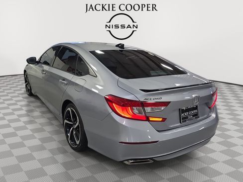 Used 2022 Honda Accord Sport image 7