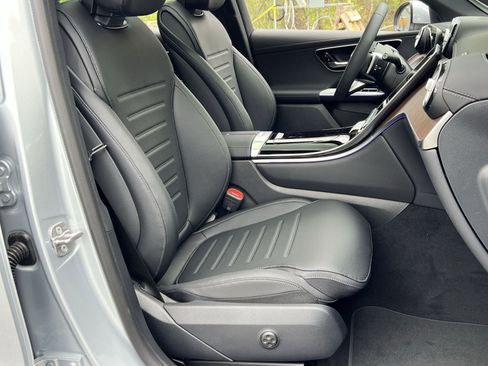 New 2026 Mercedes-Benz GLC 300 4MATIC image 32