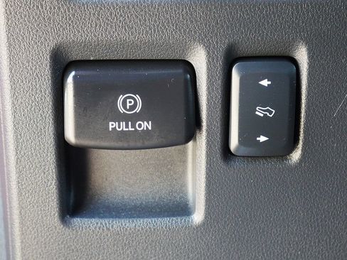 Used 2023 Ford F150 Lariat w/ Equipment Group 502A High AWD/4WD image 29