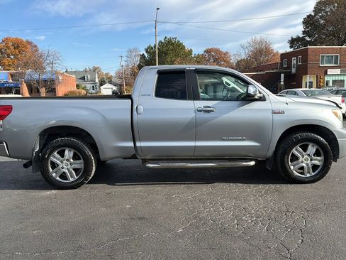 Used 2011 Toyota Tundra Limited image 4
