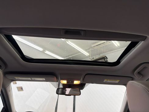 Used 2018 Honda CR-V EX-L image 24