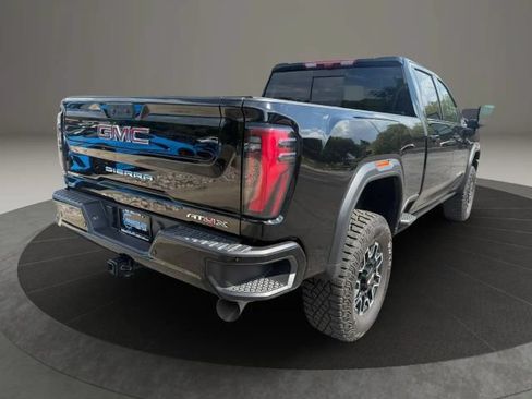 Used 2026 GMC Sierra 2500 AT4X AWD/4WD image 5