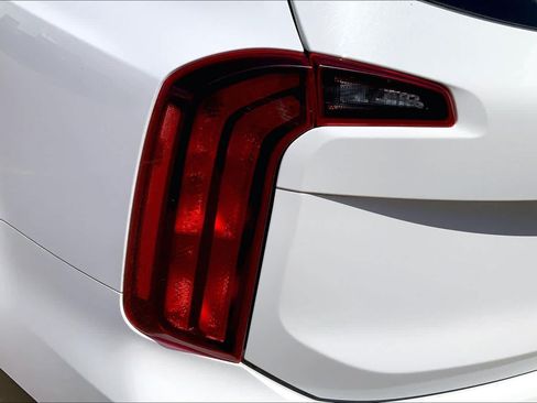 Certified 2023 Kia Telluride S w/ S Sunroof Package FWD image 31