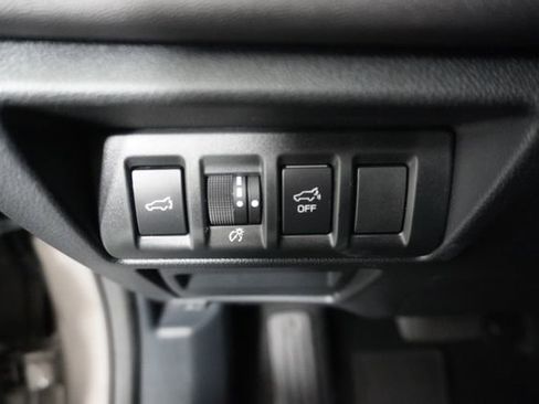 Used 2022 Subaru Outback Limited image 26