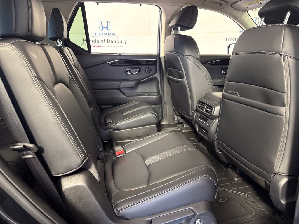 Certified 2024 Honda Pilot EX-L image 8