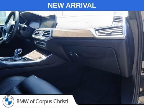Used 2022 BMW X5 xDrive40i w/ Premium Package AWD/4WD image 18