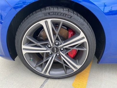 Used 2025 Genesis G70 3.3T Advanced image 11