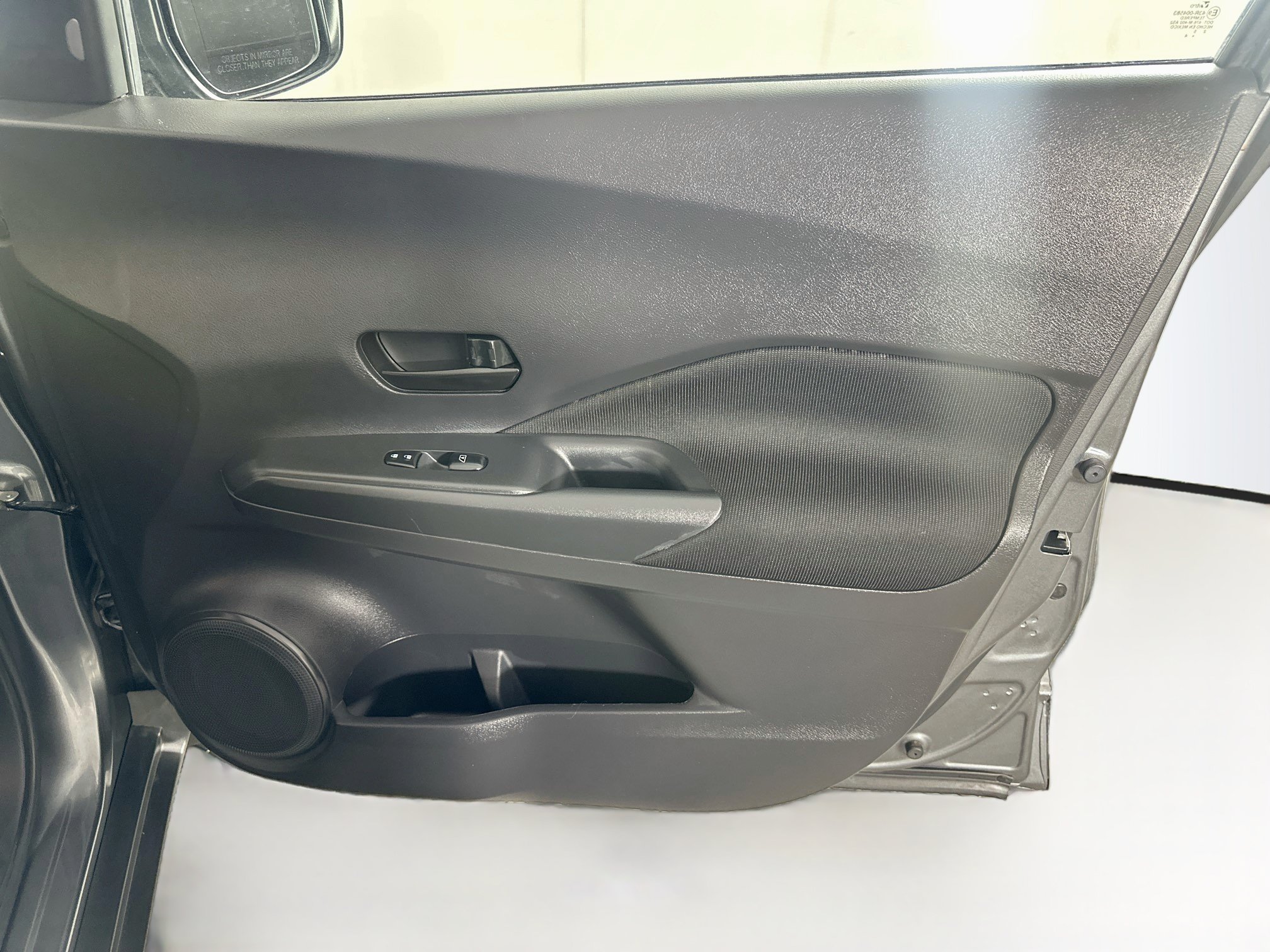 Used 2024 Nissan Kicks S FWD image 29