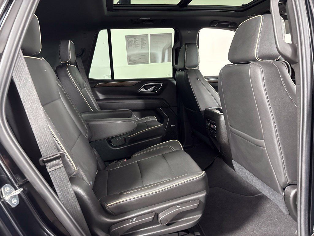 Certified 2021 Chevrolet Tahoe Premier AWD/4WD image 12